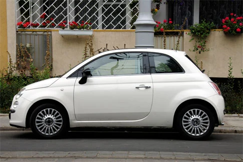 fiat 500 weißer Fiat 500 – Beispiel für Gebrauchtwagenankauf Wallenhorst
